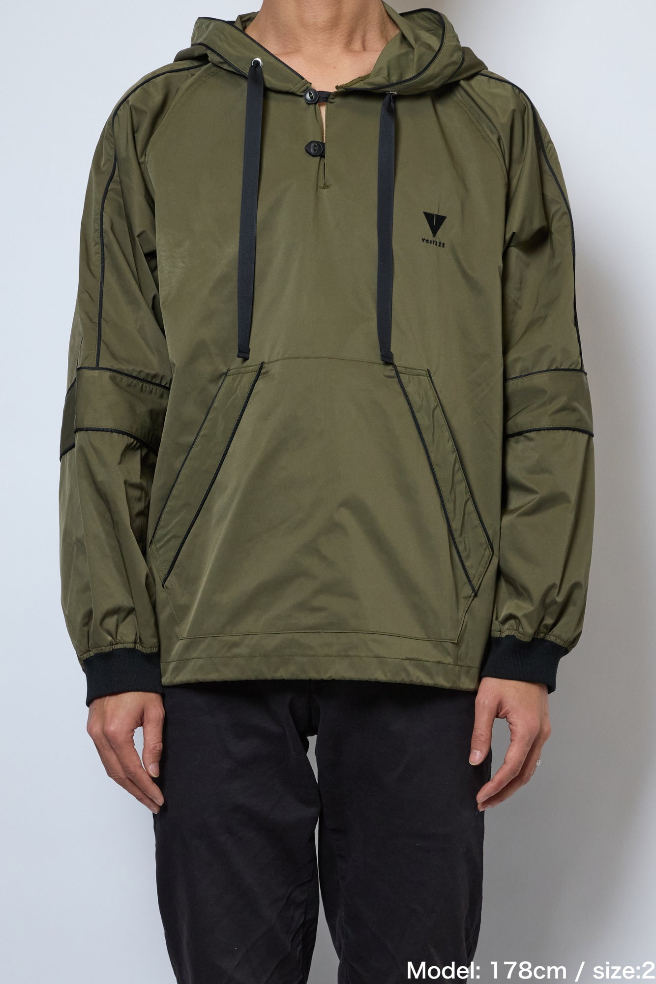 PIPING PULLOVER PARKA