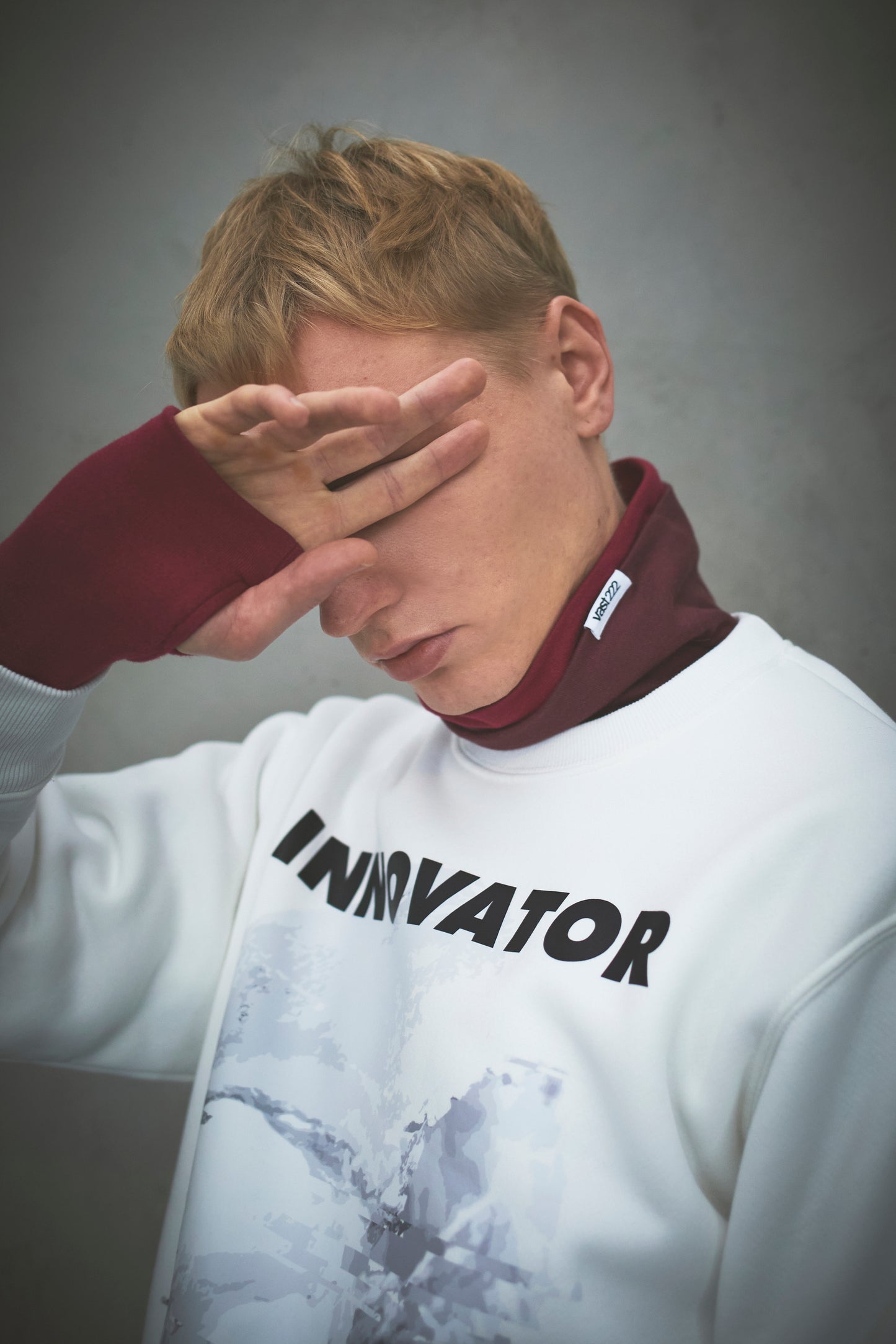 "INNOVATOR" SWEAT SHIRT