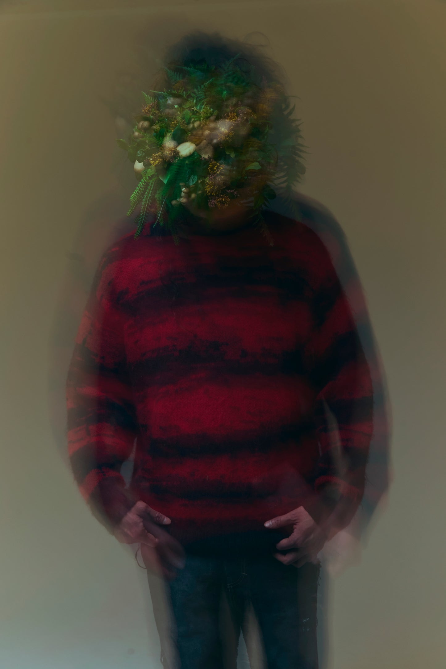 DISTORTED STRIPE KNIT