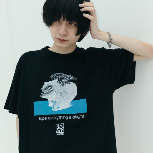"FLYING PIG" TEE