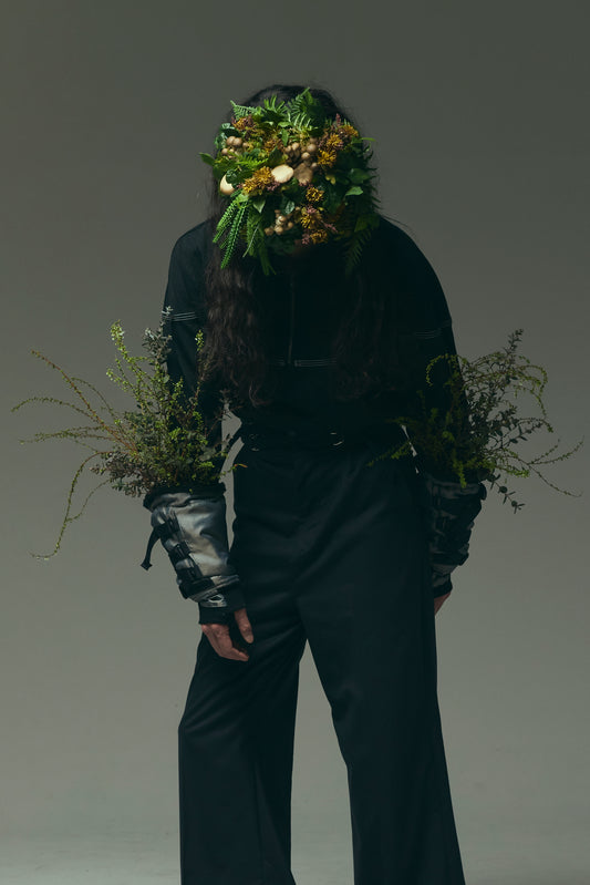 ROUND CUT HALF ZIP TOPS