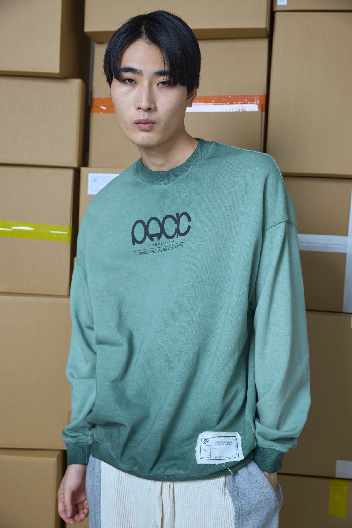 "PACK" SWEATSHIRT