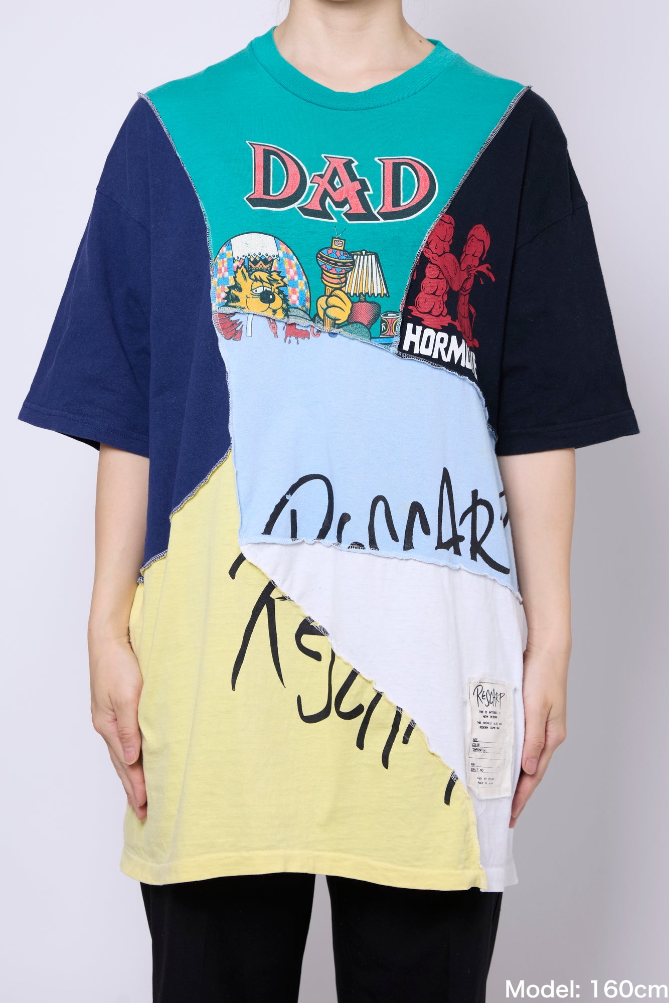 RANDOM TEE