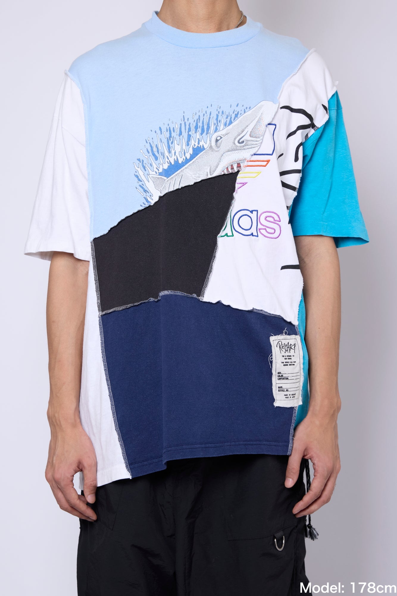 RANDOM TEE
