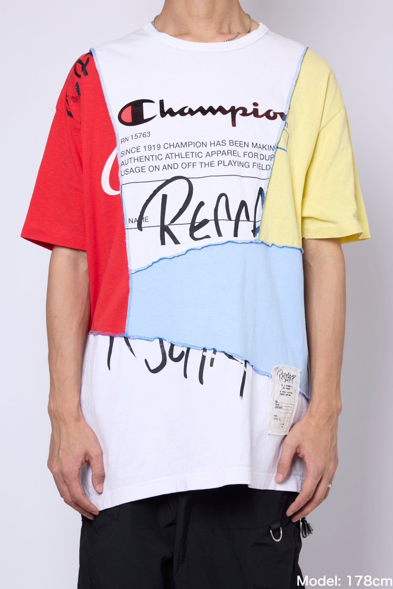 RANDOM TEE