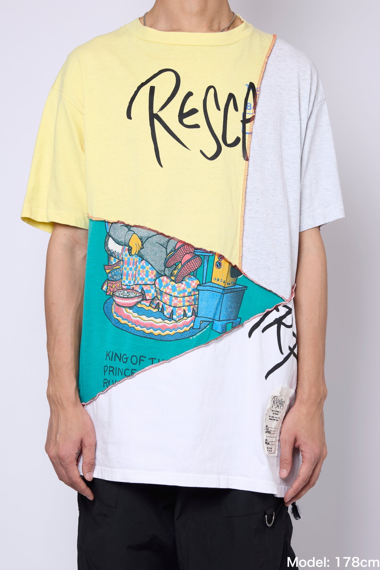 RANDOM TEE