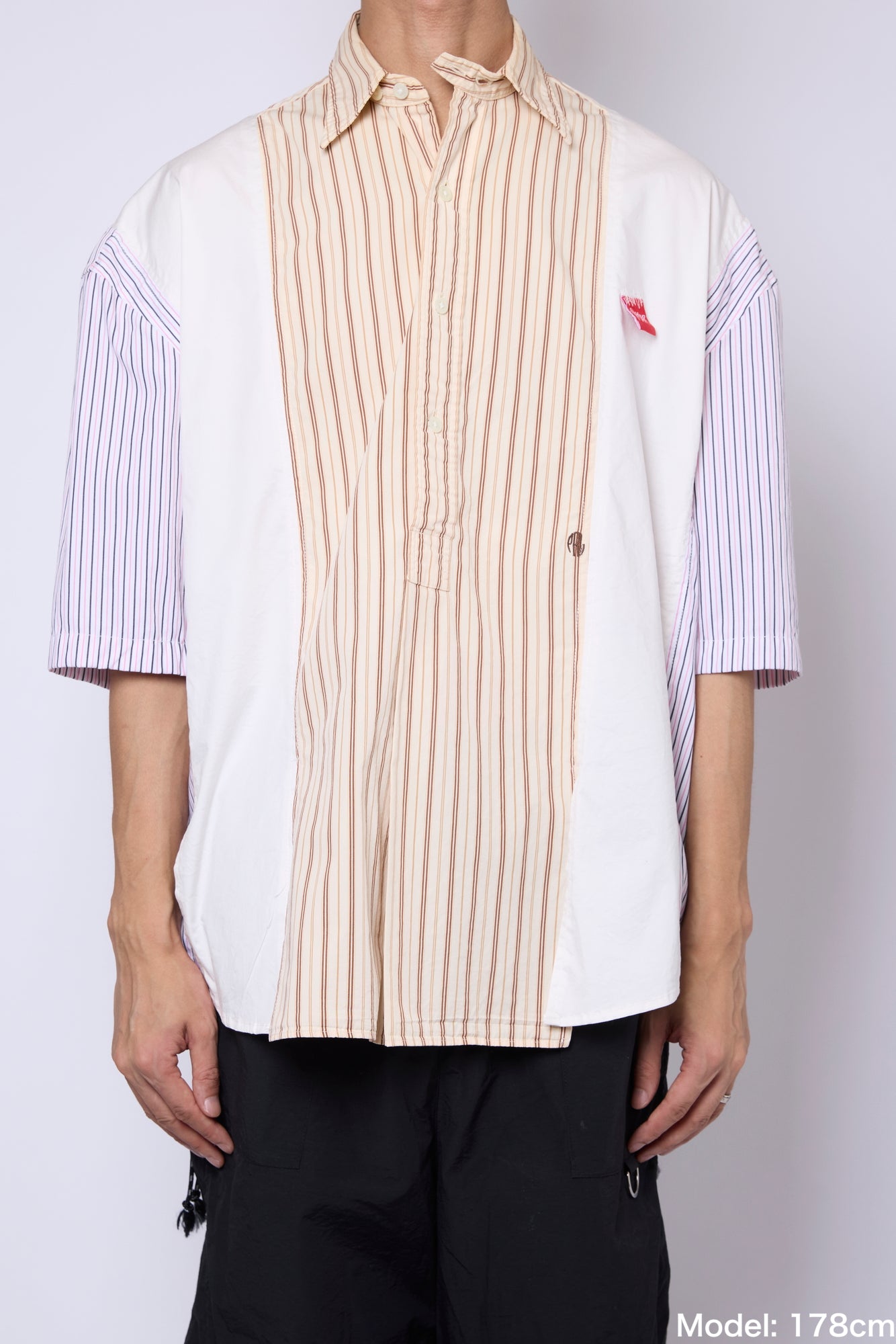 MULTI-SLIT H/S SHIRT