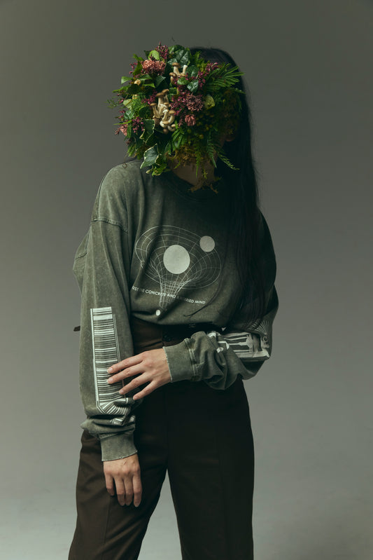 WORMHOLE LONG SLEEVE TEE