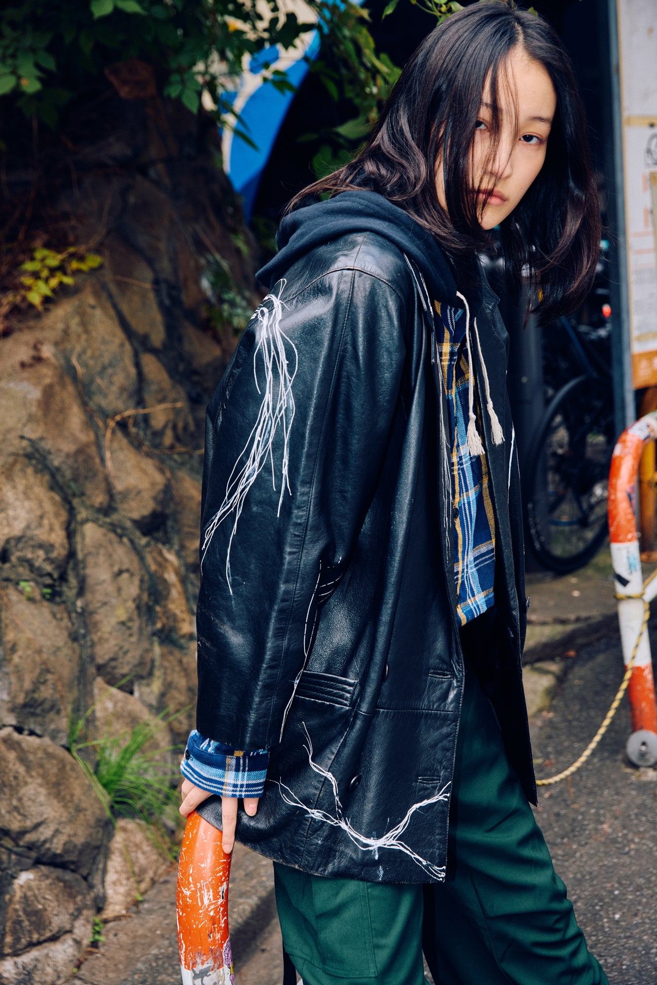 HAIRLINE-PAINTED LEATHER JACKET