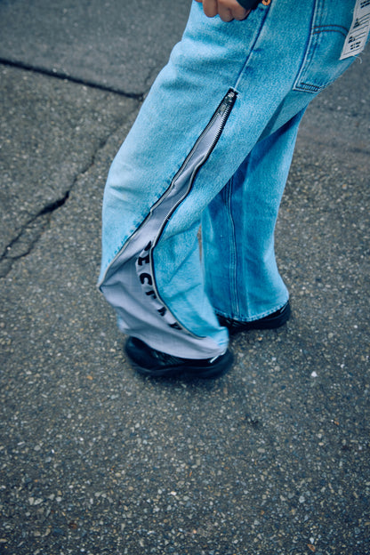 SIDE ZIP FLARE PANTS