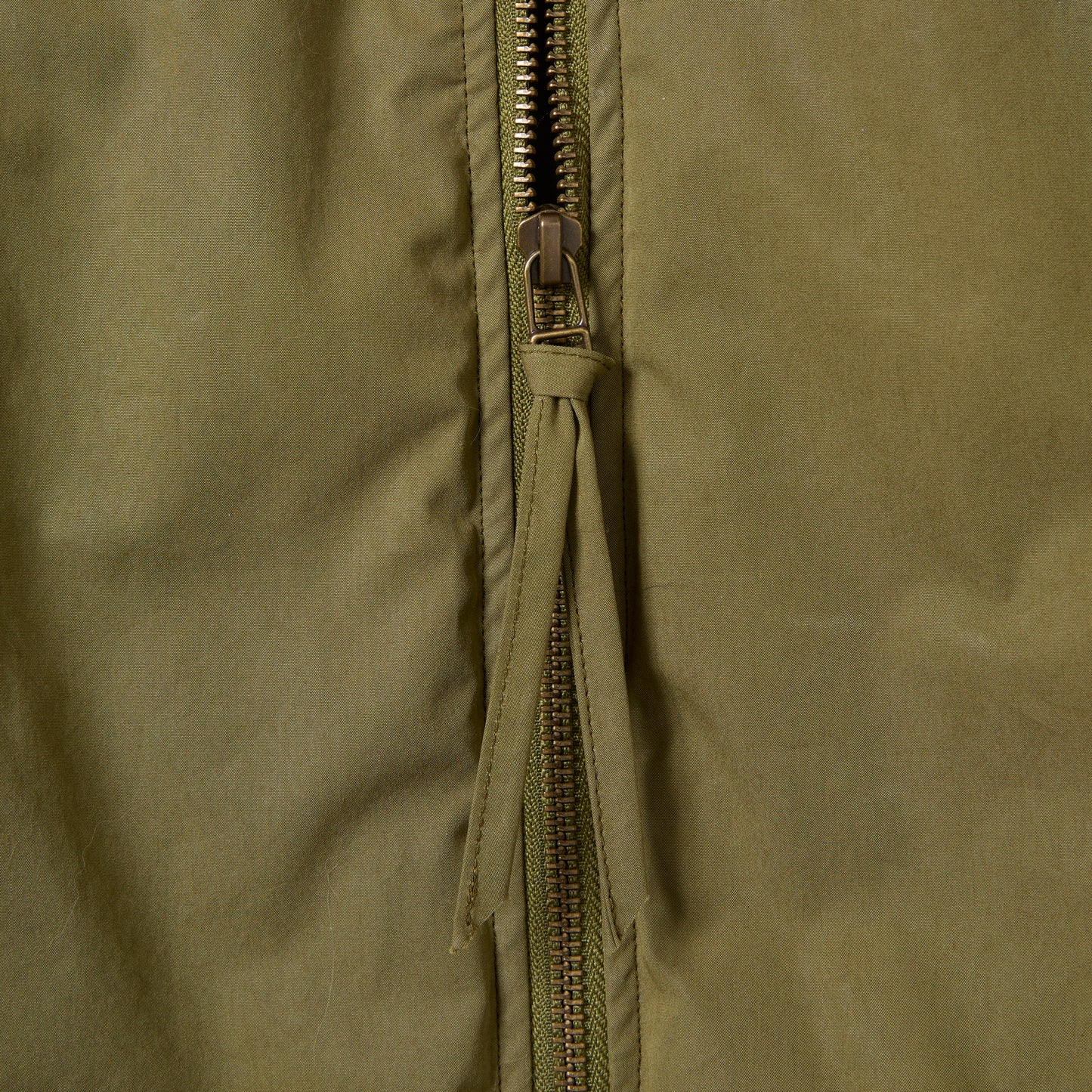 SLIT POCKET ZIP JACKET