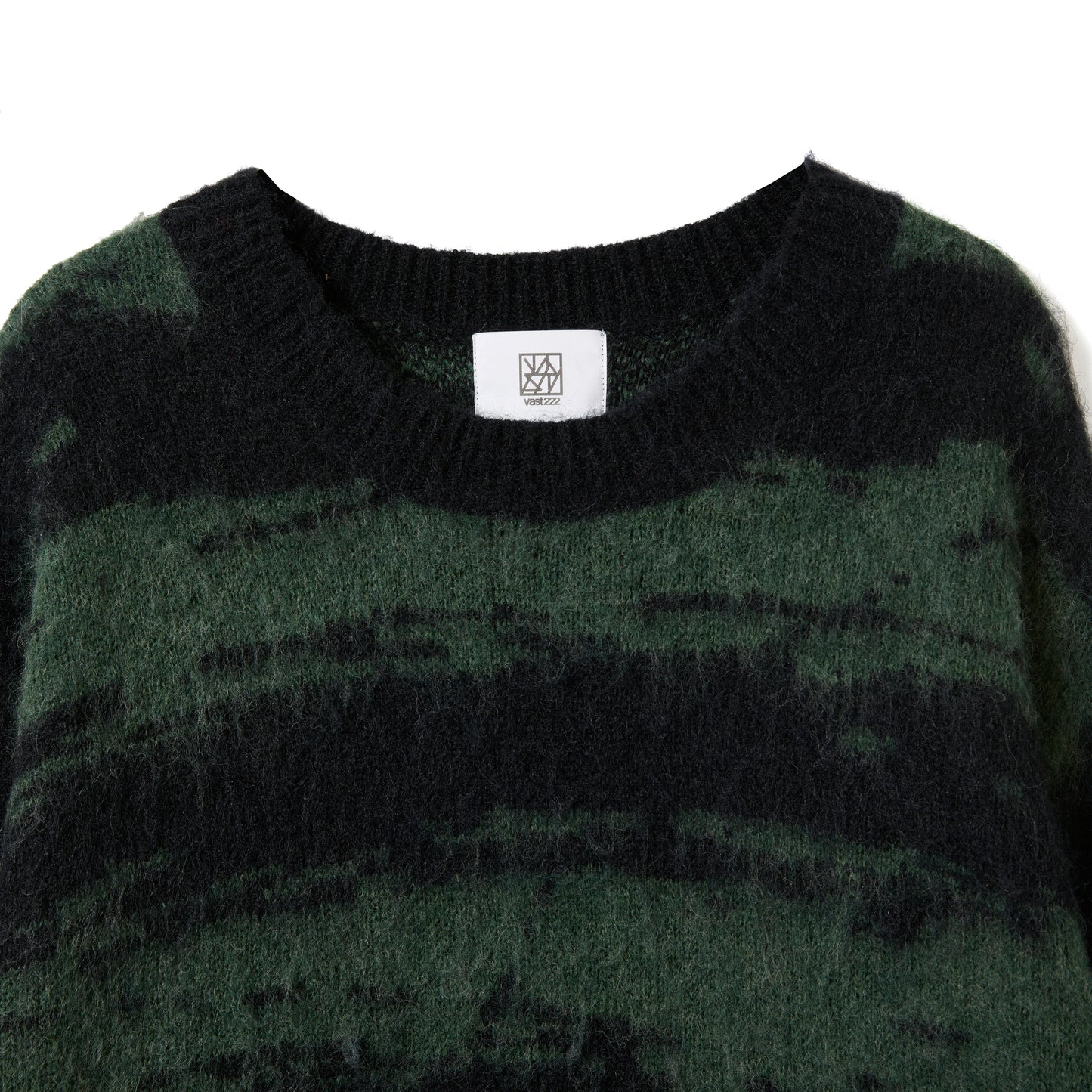 DISTORTED STRIPE KNIT