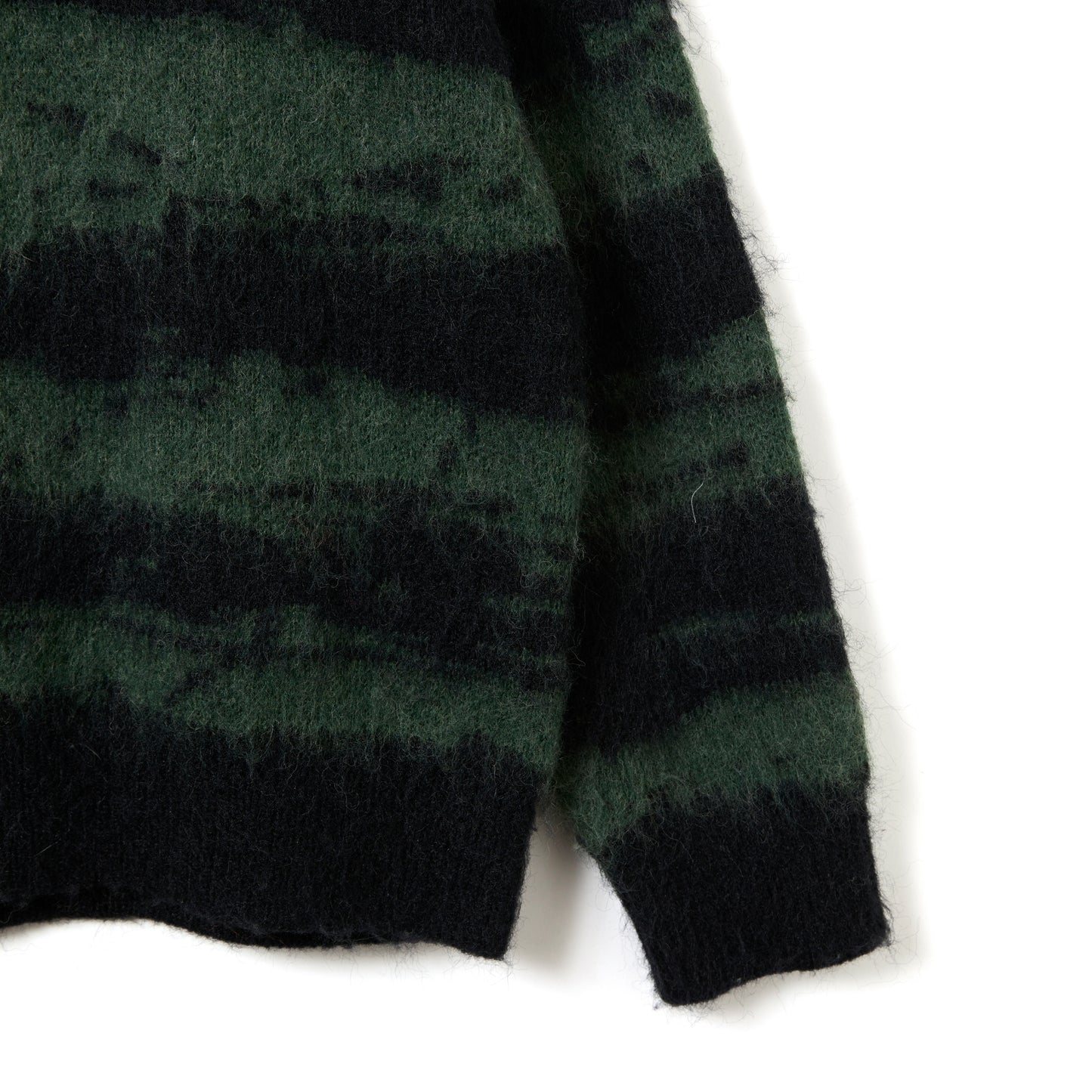 DISTORTED STRIPE KNIT